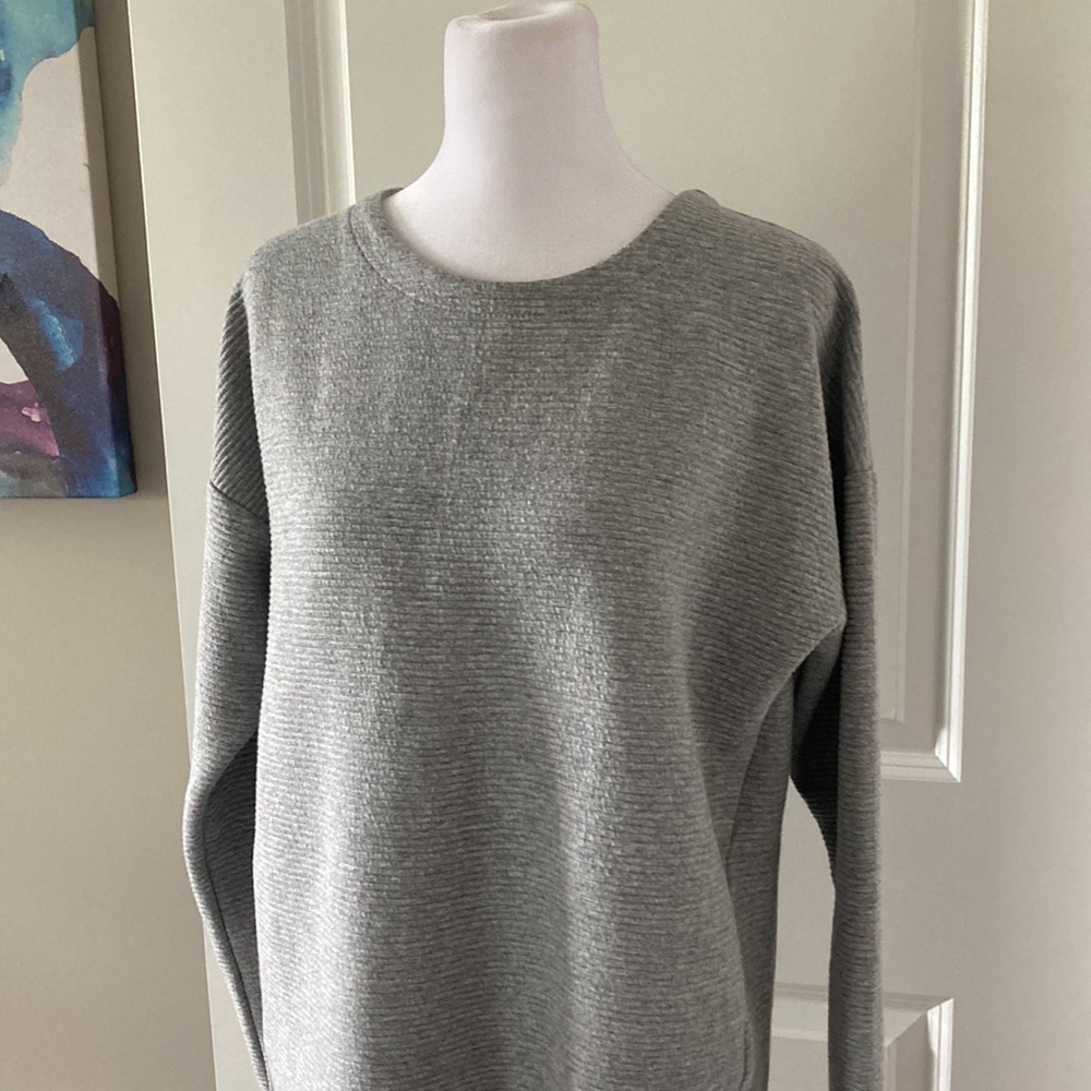 Mondetta top gray long sleeves ribbed zipper accents - Picture 2 of 11